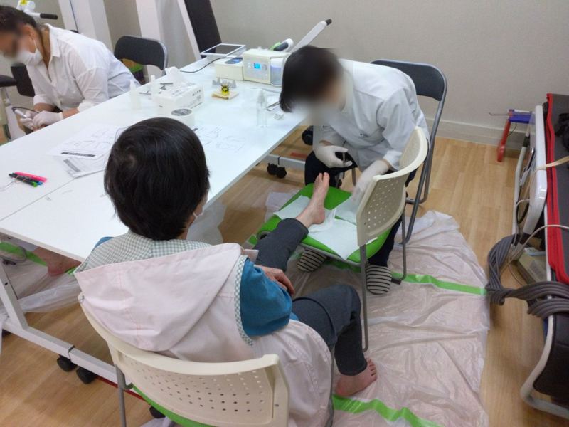 専門スタッフによるフットケア